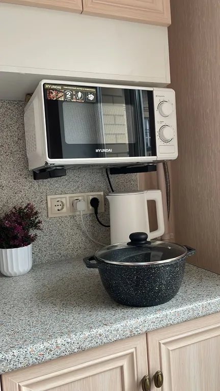 Новая 2-комнатная квартира с лоджией в центре курорта Завидово