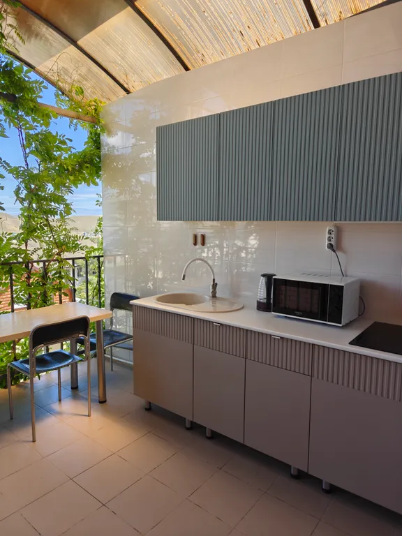 Уютная квартира со своей террасой — аренда посуточно в Судак