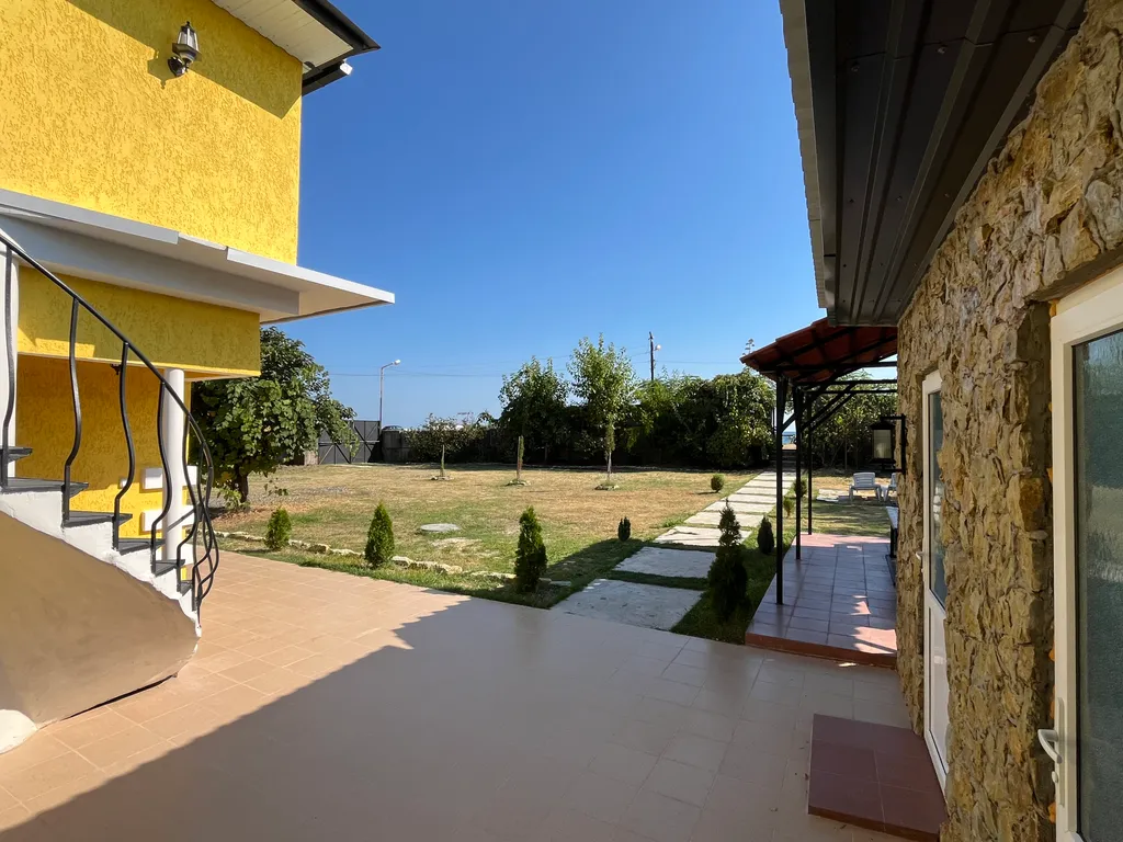 Коттедж Гостевой дом Poseidon — аренда посуточно в Сухум