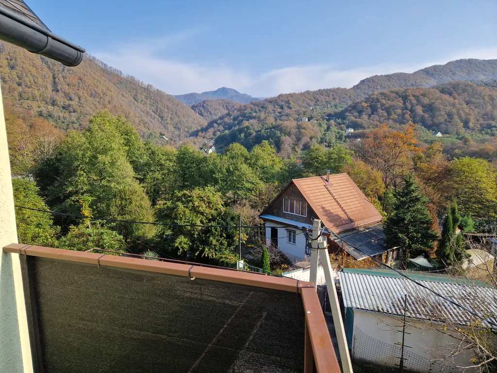 Коттедж Дом у реки Сочи с панорамным видом на горы — Пластунка