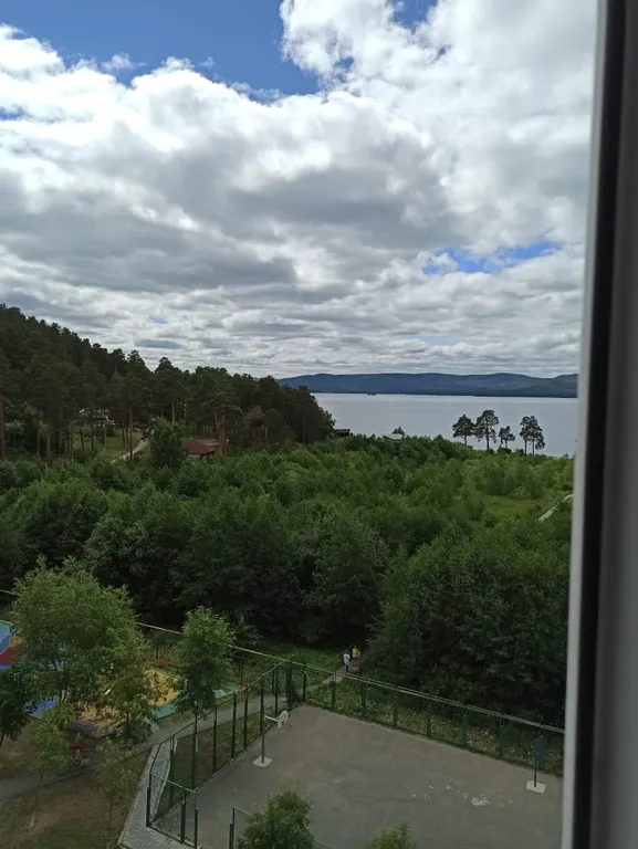 Жилье у озера