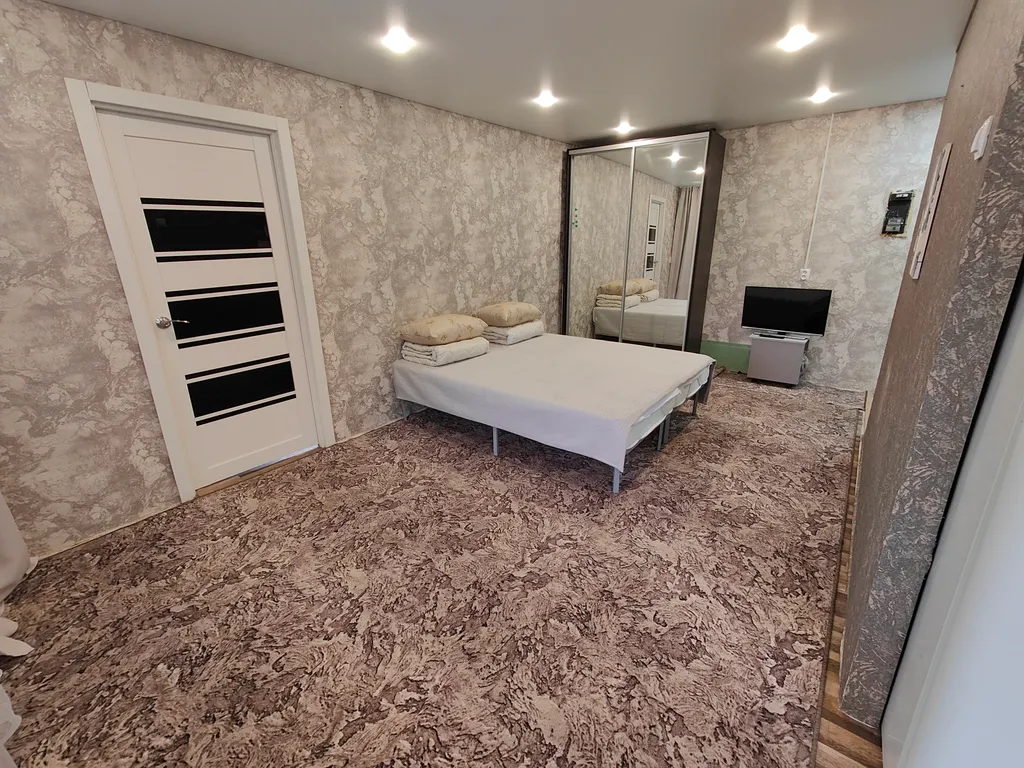 Уютная двухкомнатная квартира в спальном районе