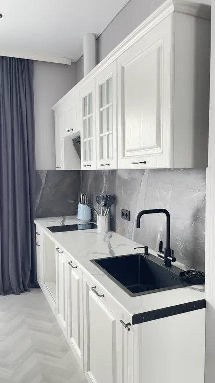 Квартира с красивым видом на море, 2 минуты до пляжа пешком