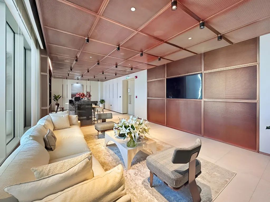 Дизайнерские апартаменты с бассейном на крыше