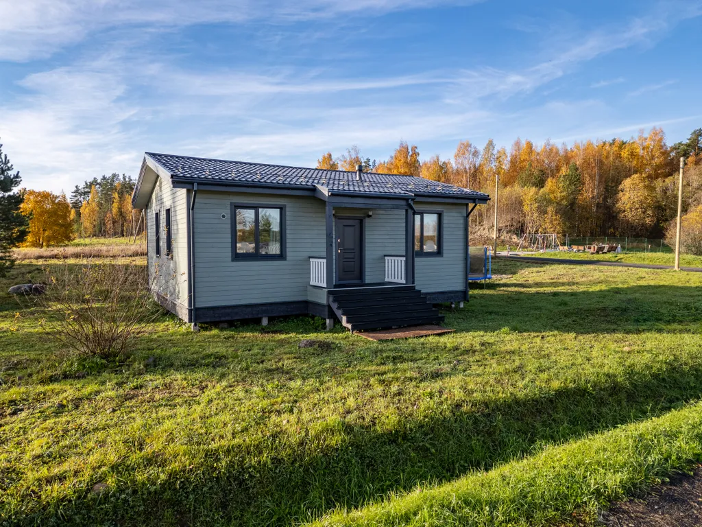 Коттедж Аренда дома у озера — Приозерск