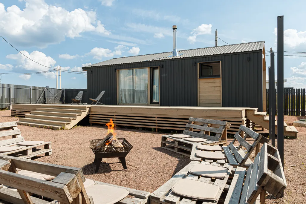 Семейный дом с костровой зоной и баней