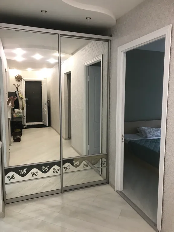 Квартира Удобная и хорошо расположенная квартира с парковкой под окнами с ремонтом 25 года — Санкт-Петербург