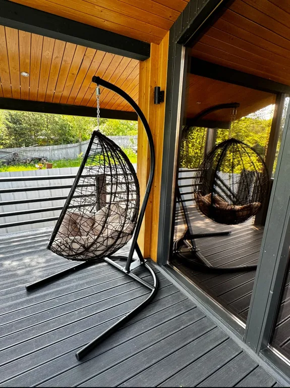 Дом у озера #1