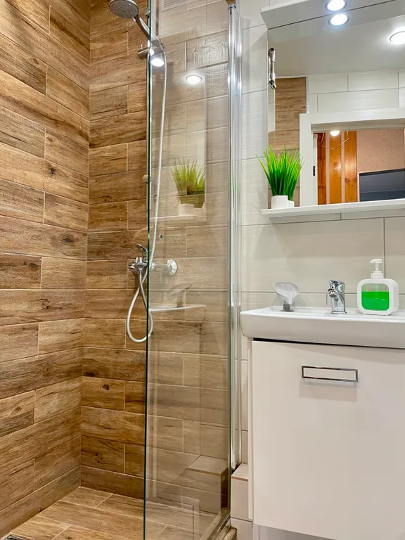 Однокомнатные апартаменты рядом с ТРК Семья