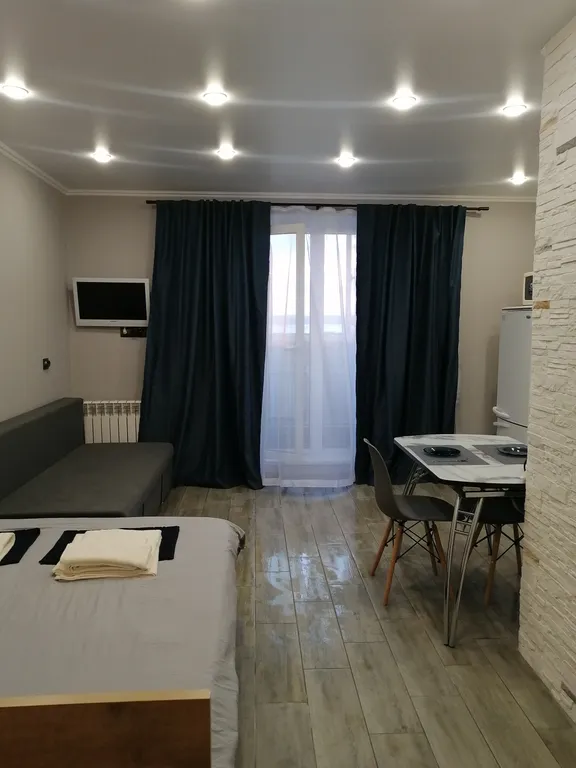 Квартира с видом на озеро