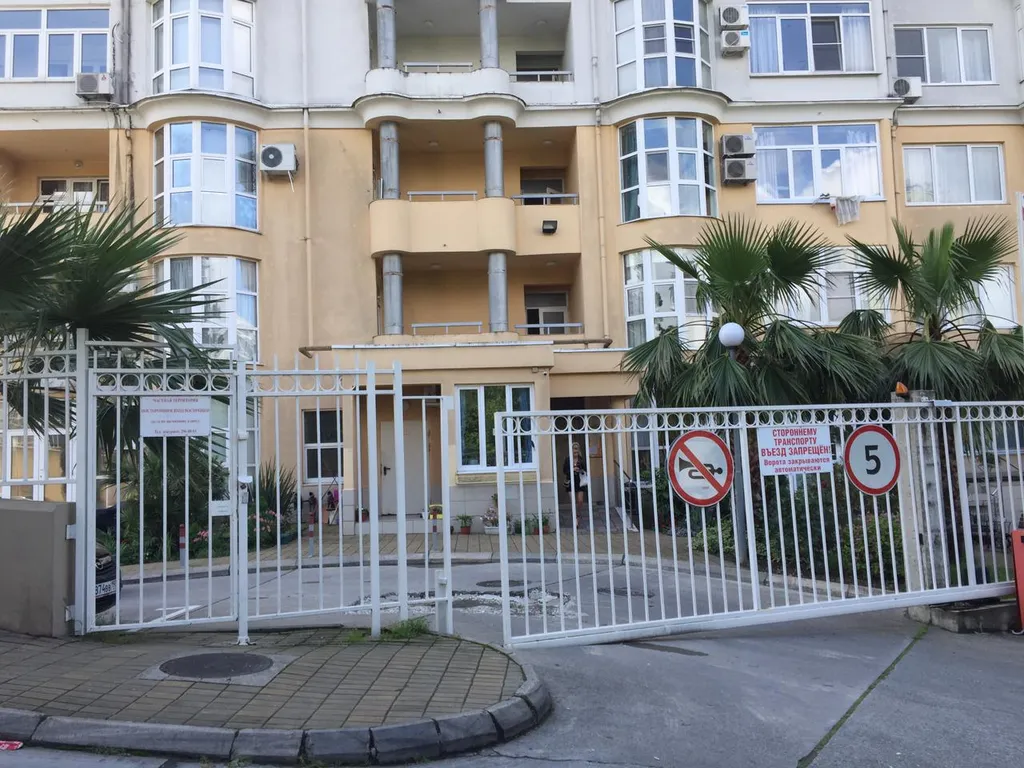 Квартира Квартира в центре, недалеко от ЖД вокзала (ЖК бизнес-класса) — Сочи