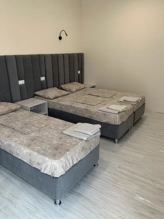 Коттедж Дом со своим бассейном в центре п. Лазаревское — Лазаревское