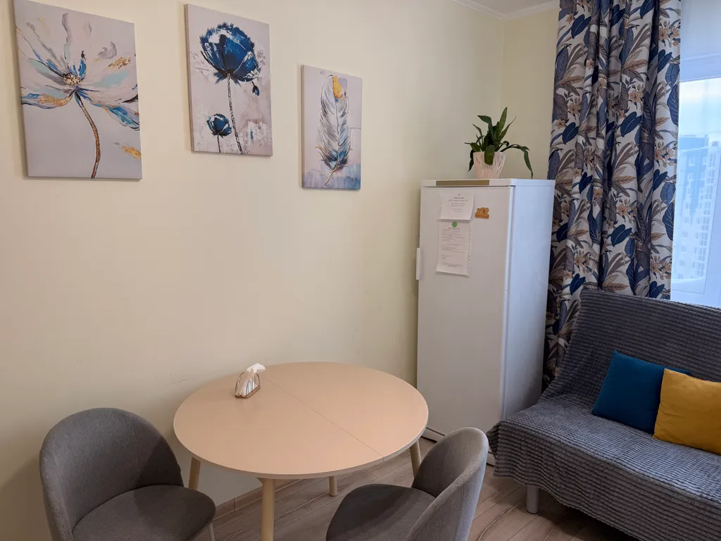 Уютная квартира с роскошной кроватью