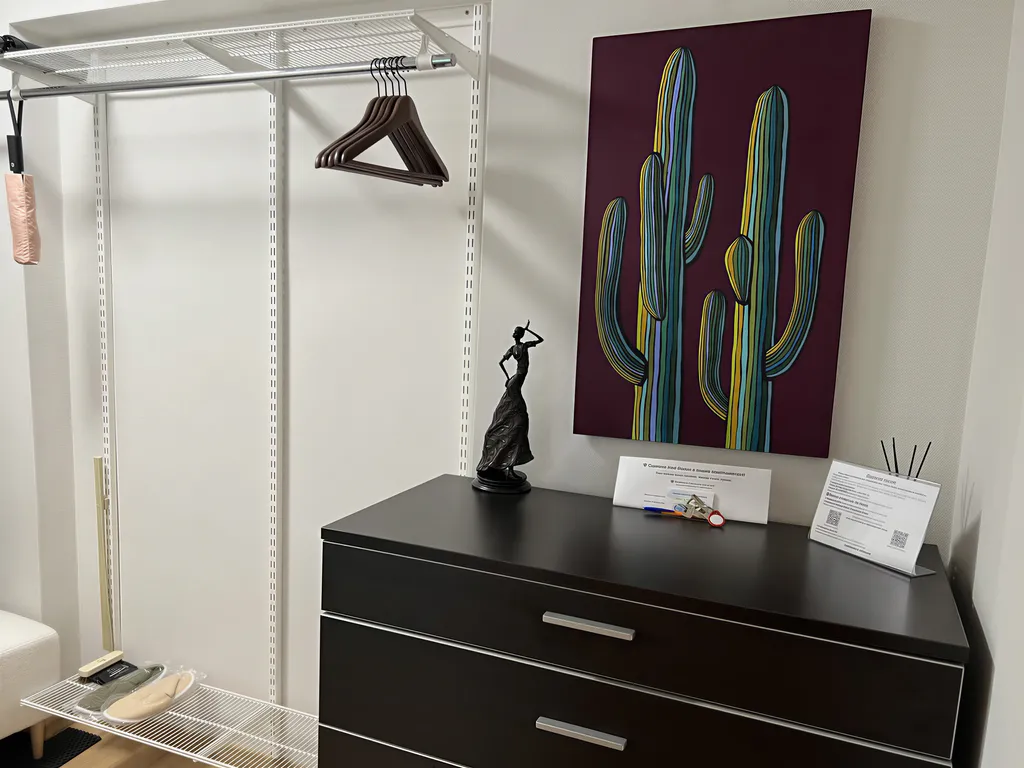 Стильная светлая квартира у Комаровского рынка