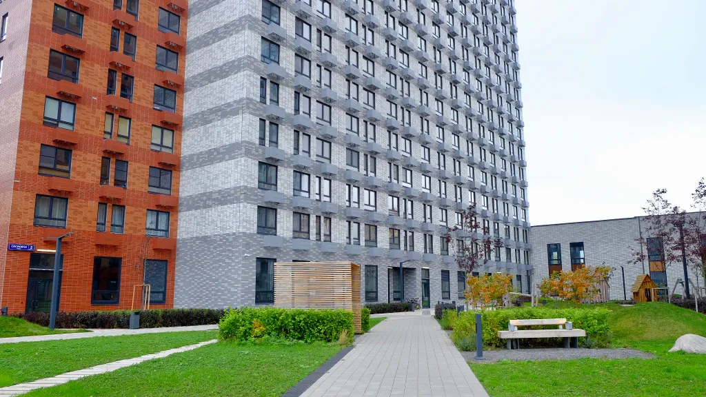 Студия у метро