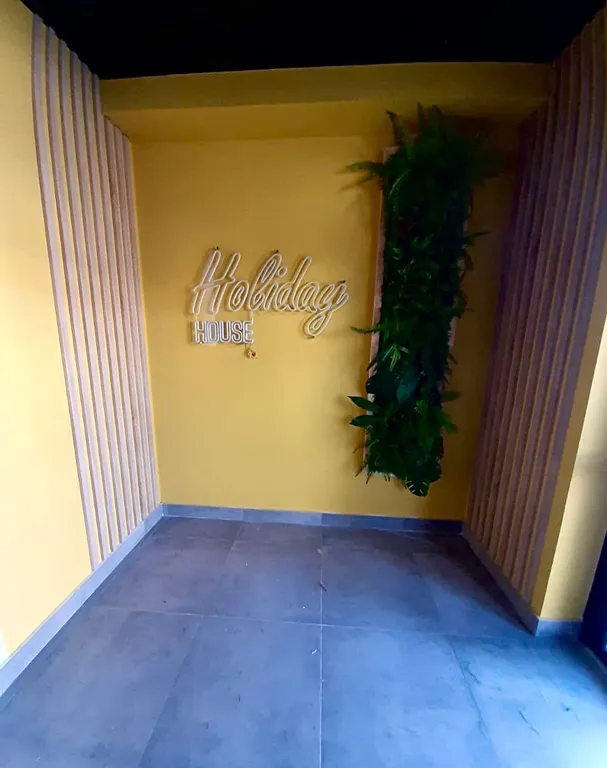 Уютная квартира с видом на горы и бассейн