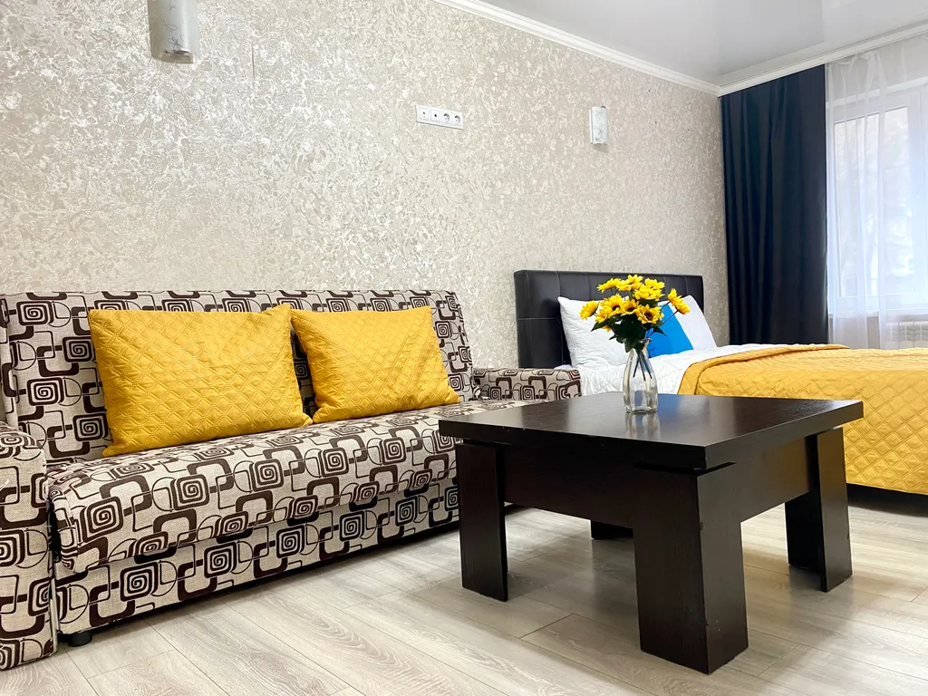 Двухкомнатная квартира у ФОК Надежда