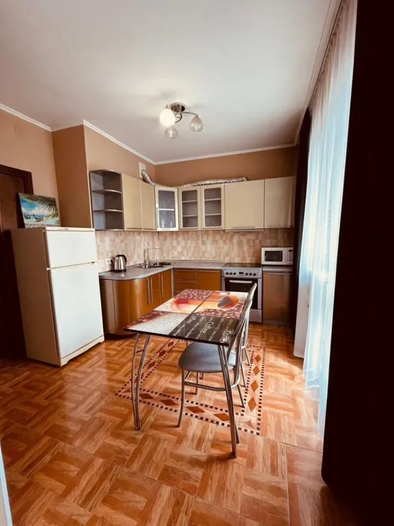 Уютная квартира в микрорайоне Взлёта, рядом ТРЦ Планета