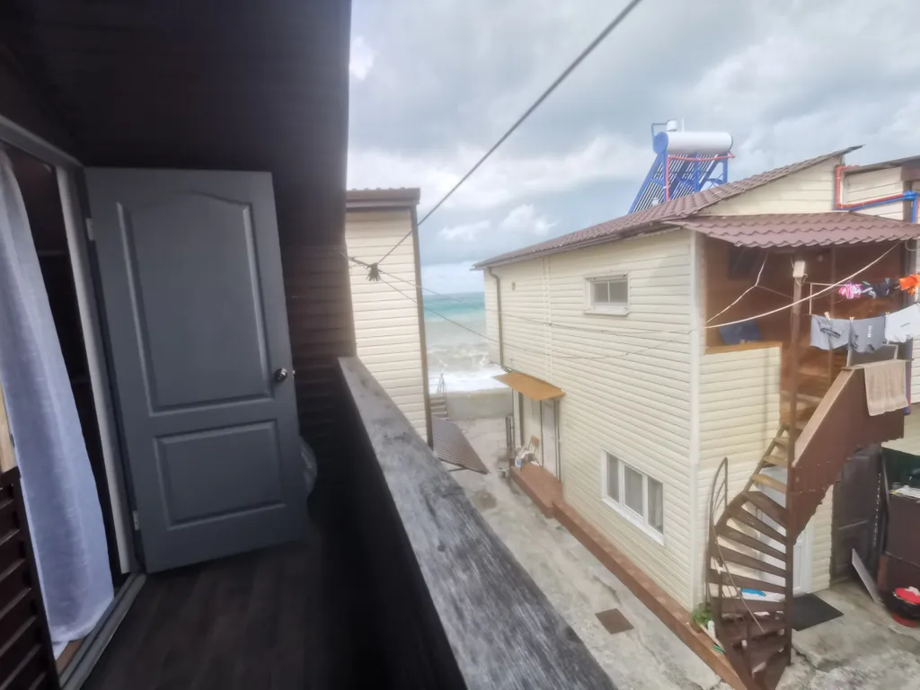 Коттедж Домик у моря на троих — аренда посуточно в Лазаревское