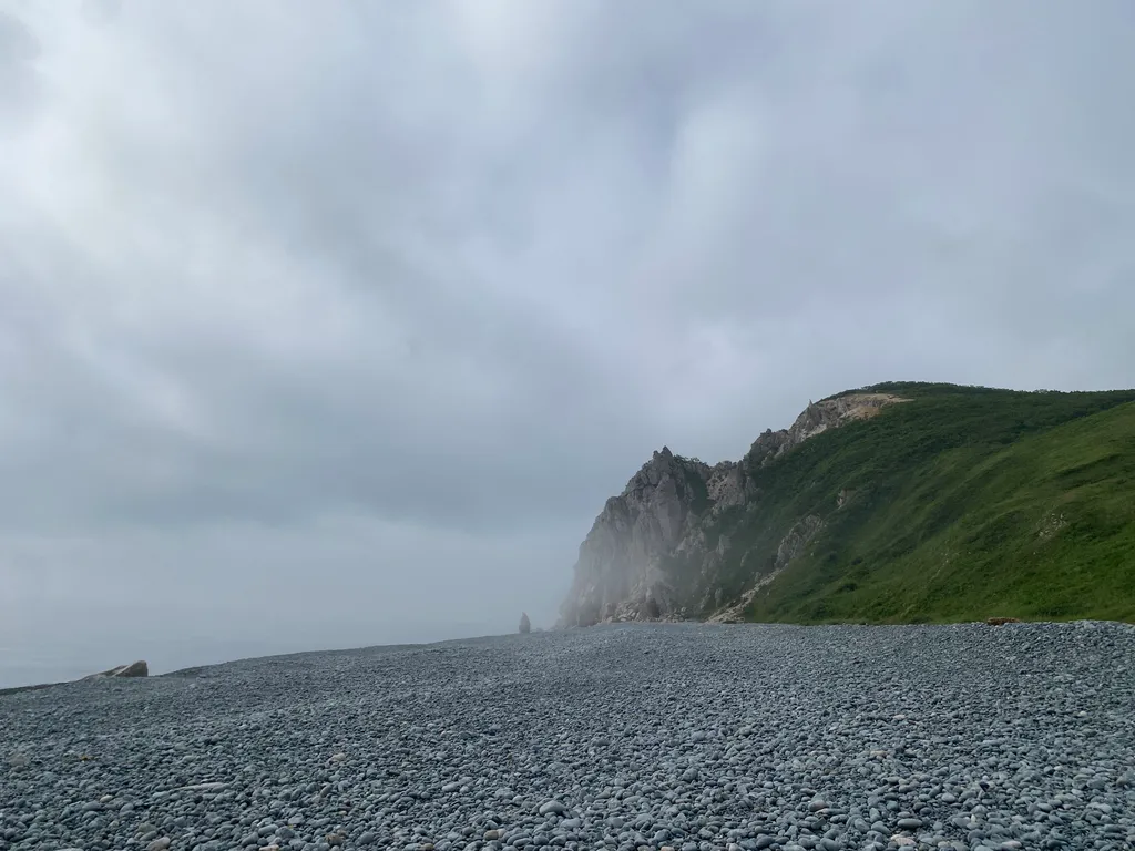 Уютная студия с дизайнерским ремонтом с видом на море и остров Петров