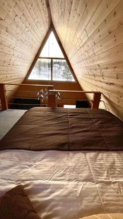 Коттедж Уютный домик Sklon House — Шерегеш