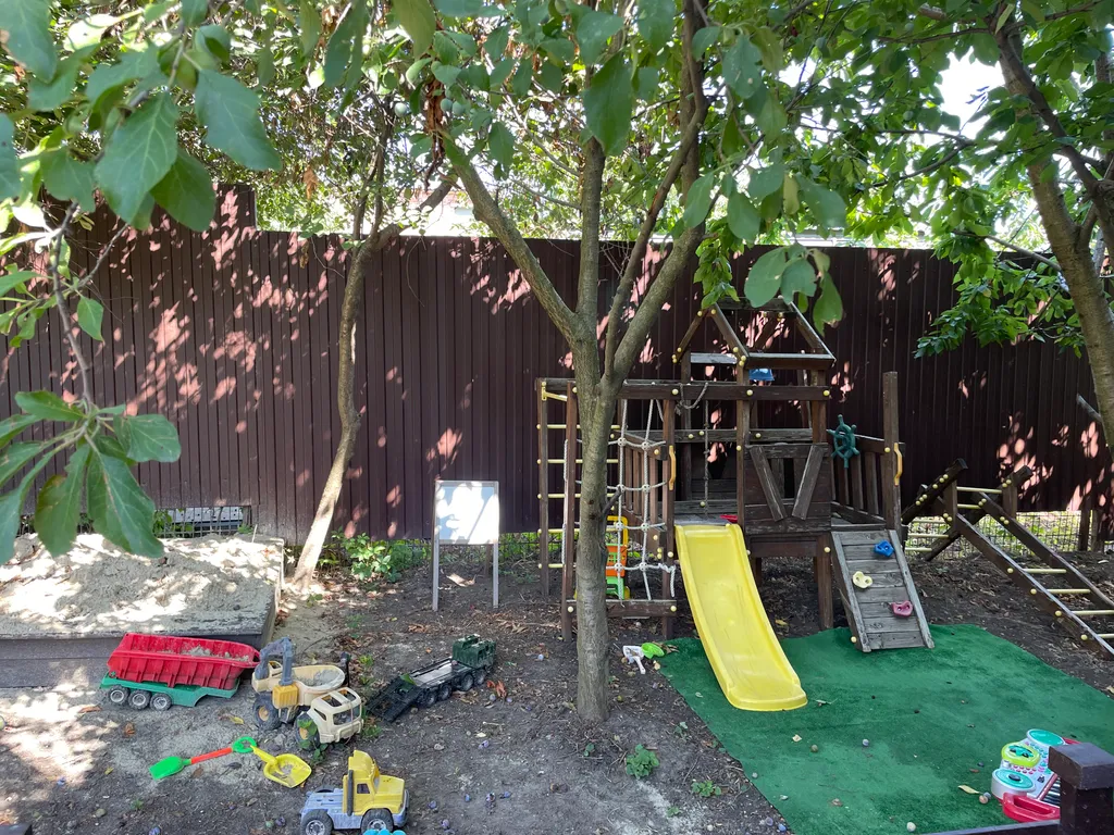 Уютный дом с терассой и сауной