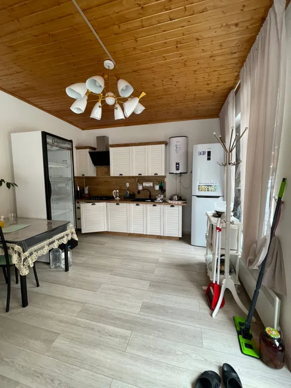 Уютный двухкомнатный домик в Домбае, в гостинице Мечта