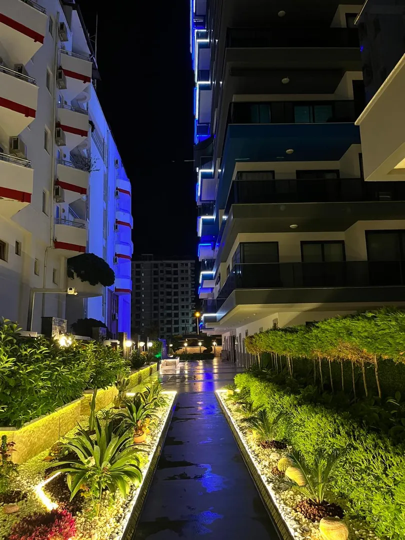 Фото