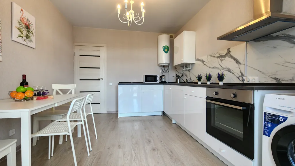 Двушка с видом на детскую площадку