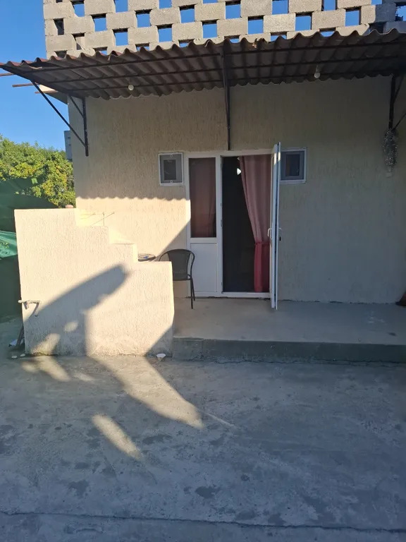 Домик у моря для тихого семейного отдыха