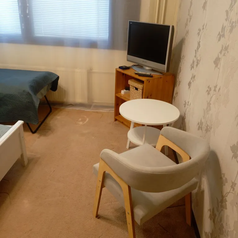 Теплая 2-комнатная квартира на 1 этаже финского дома