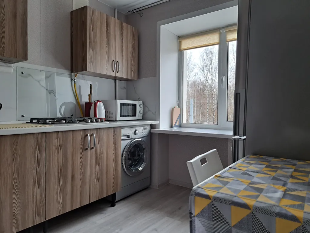 Однокомнатная квартира рядом с городской больницей и ДРКБ