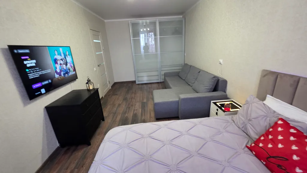 Видовая квартира с видом на парк 300-летия