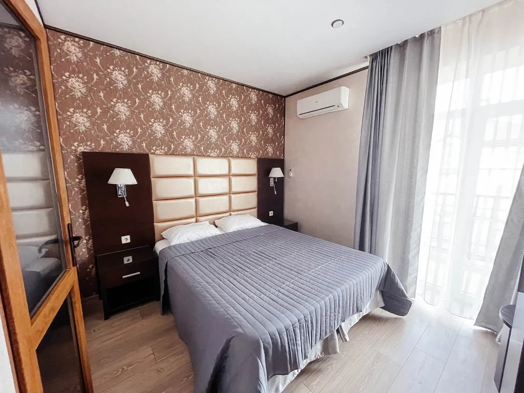 Современный коттедж Кедровая