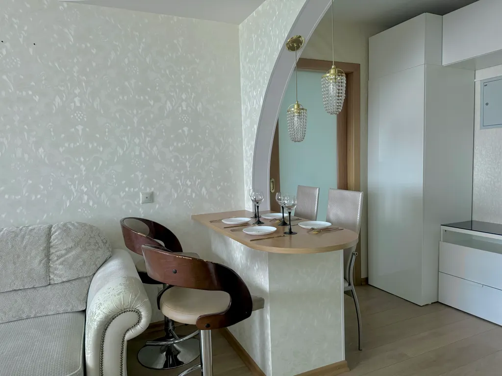 Квартира с панорамным видом на реку и все монастыри