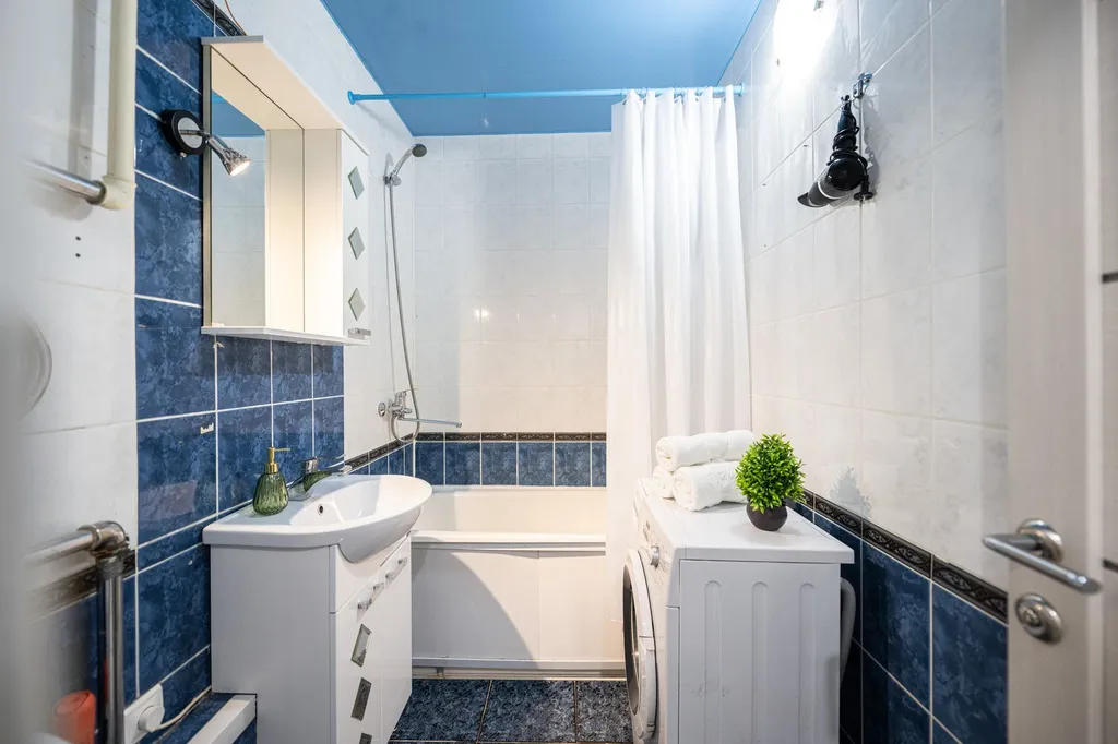 Комфортная квартира на площади Революции