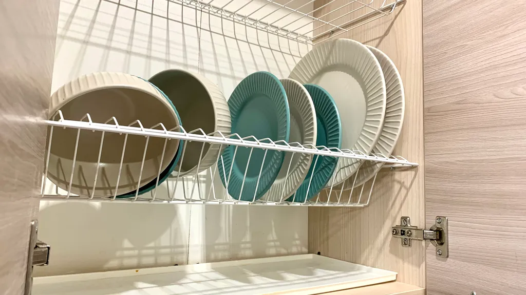 Просторная студия в нюдовых тонах недалеко от больничного городка