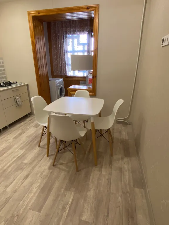 Квартира 2-комнатная Квартира — Элиста