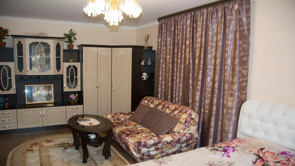 Уютная квартира с камином