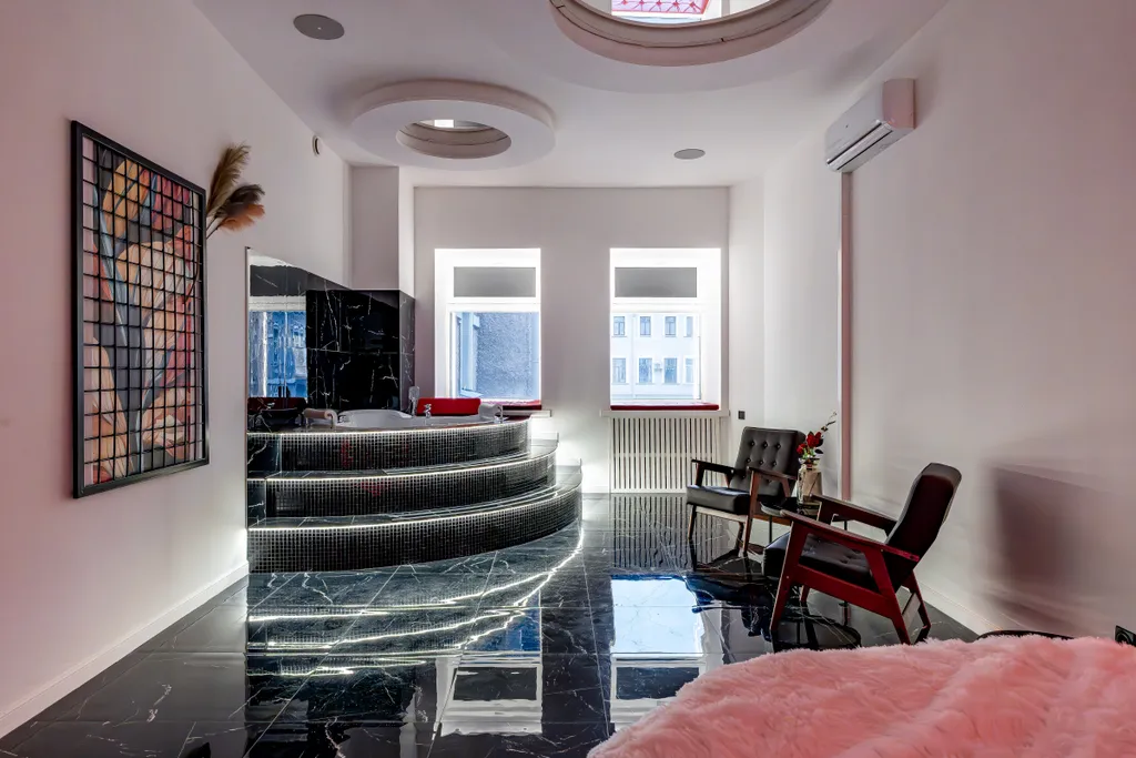 Роскошная квартира с джакузи на Невском в самом сердце города