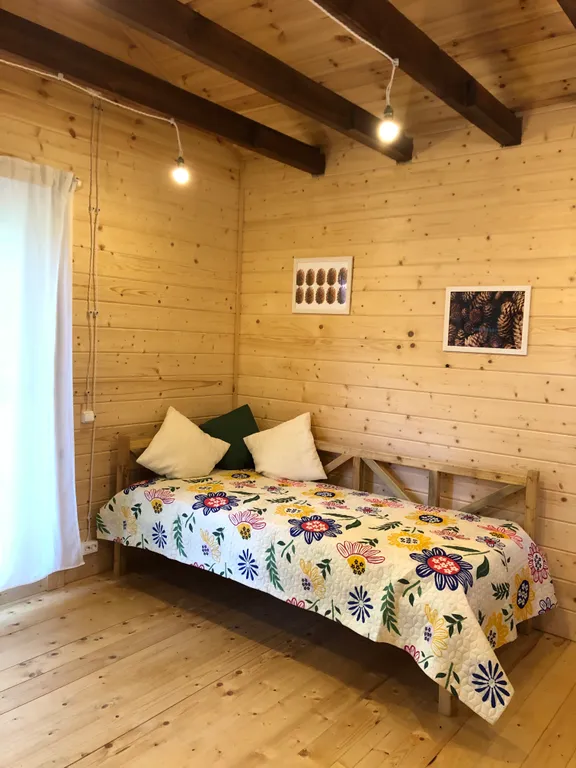 Коттедж Коттедж Дача на берегу пруда — Первомайское