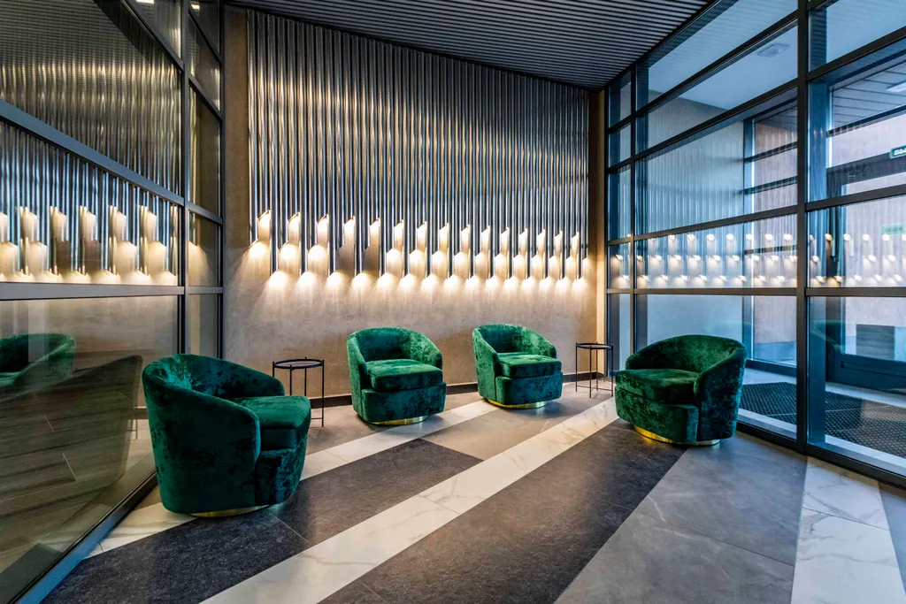 Евродвушка возле м. Уральская для 4х гостей