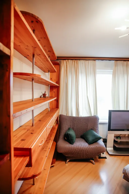 Двухкомнатная квартира рядом с жд станцией