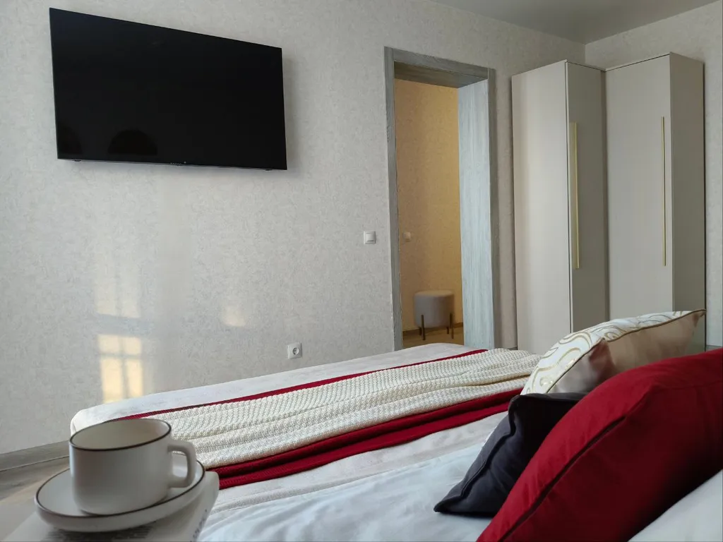 Квартира Уютная однокомнатная квартира рядом аэропортом — Красноярск