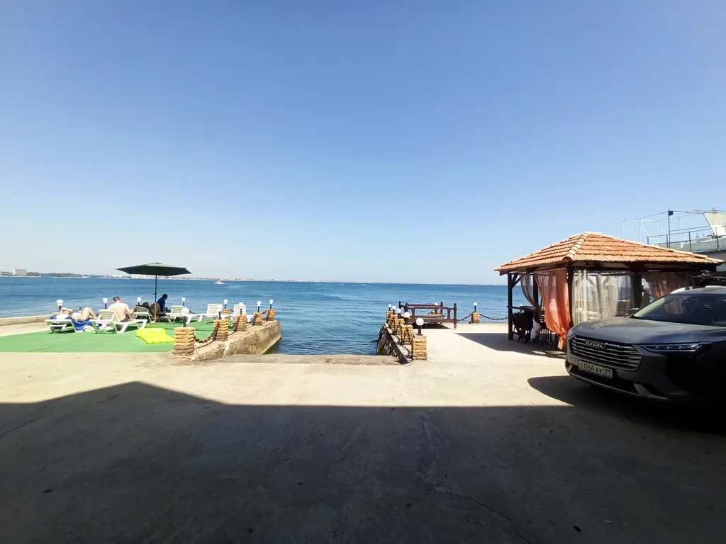 Апартамент на двоих без вида на море