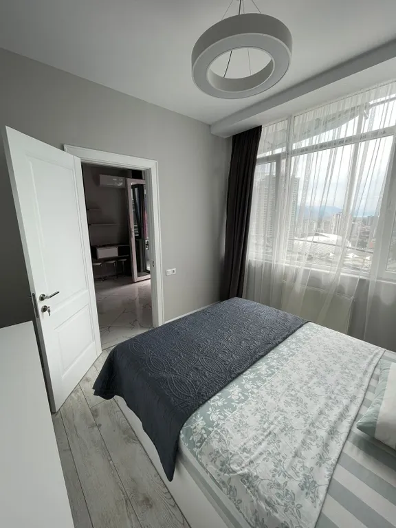 Квартира Светлая стильная квартира с 3 комнатами — Батуми