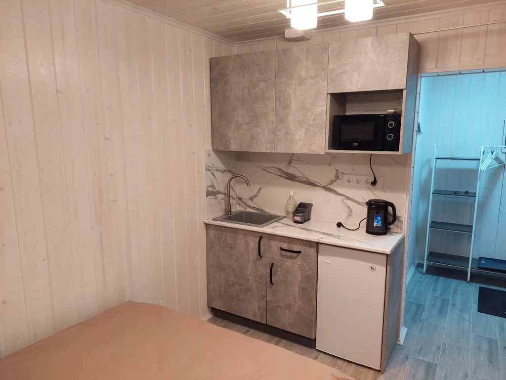 Уютная студия с ремонтом в спальном районе