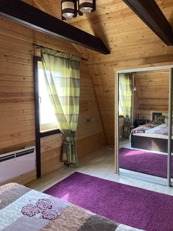 Дом у реки с баней