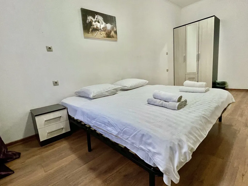 Квартира Квартира Простые Сезоны на Седьмой линии — Улучшенная — Санкт-Петербург