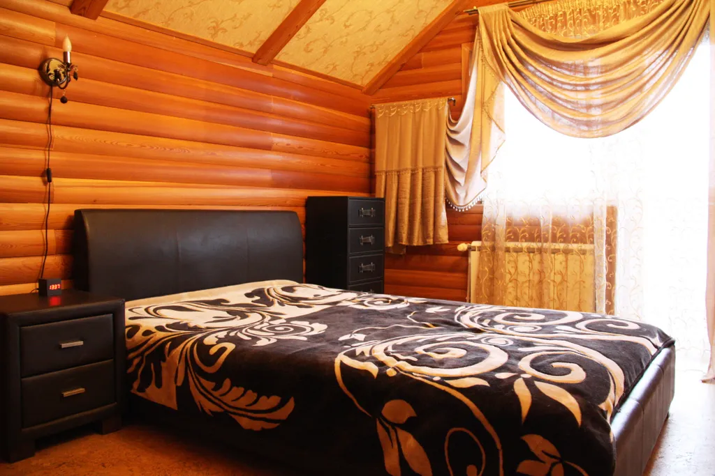 Уютный дом с печью возле реки